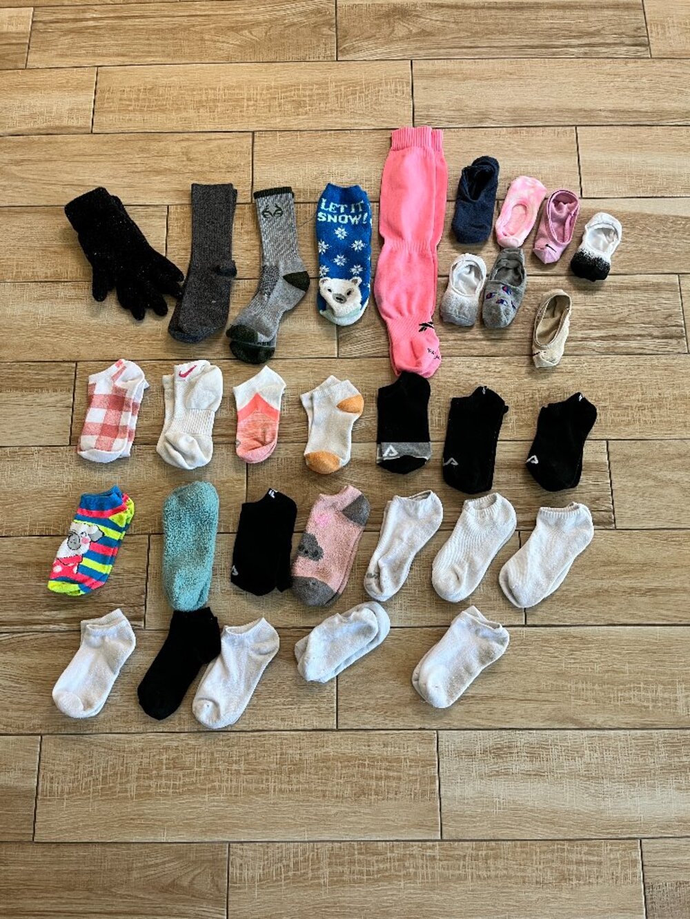 Womens Bundle of 30 Misc Socks